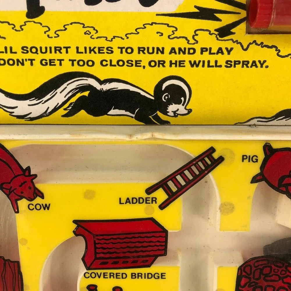 Vintage 1963 Smethport Lil Squirt Magnetic Skunk Chaser Game Model 39 Yellow